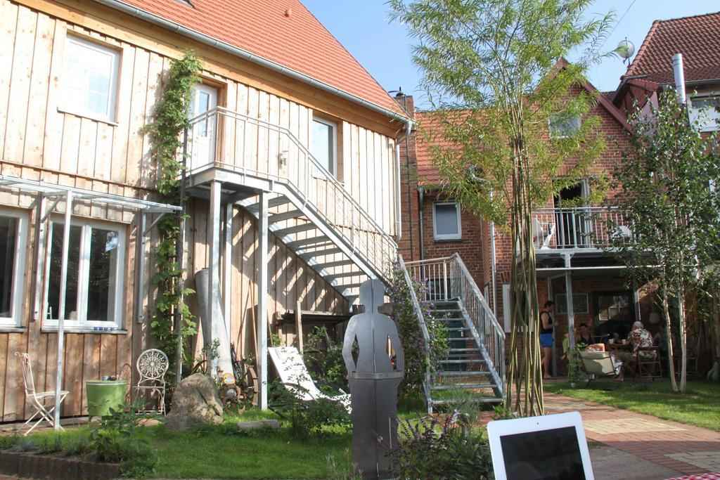 Ferienhaus am Kunstspeicher Lübz Exterior foto