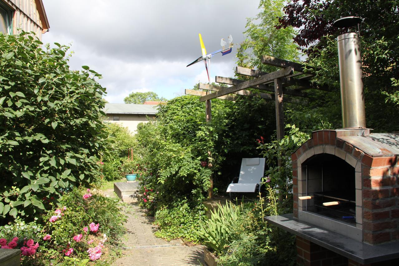 Ferienhaus am Kunstspeicher Lübz Exterior foto